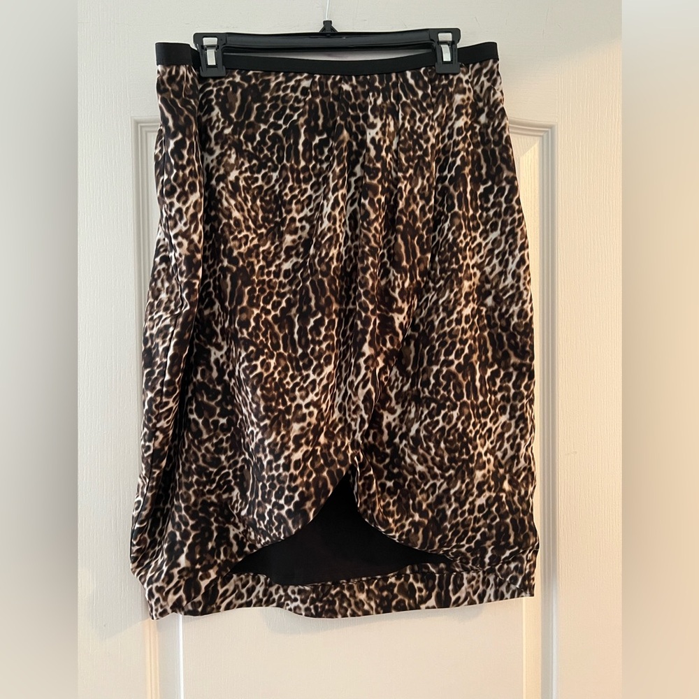 Worthington Brown Leopard Print Pencil Skirt